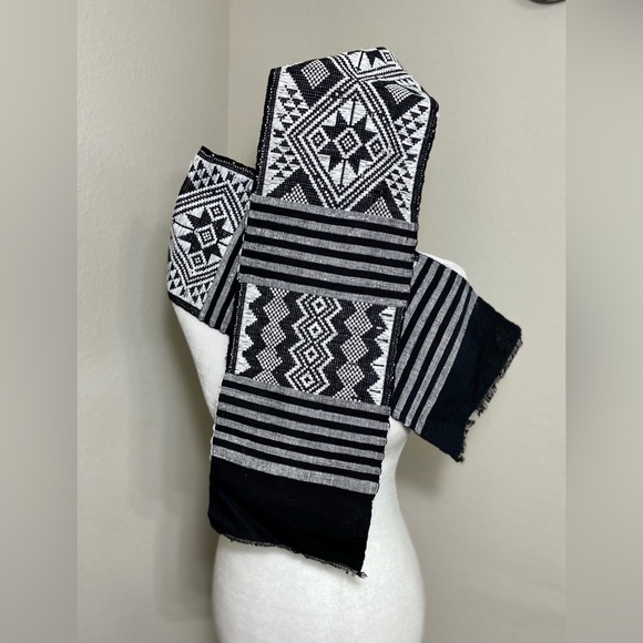 Geometric metallic black and white classic wrap scarf 63” L - Picture 3 of 5